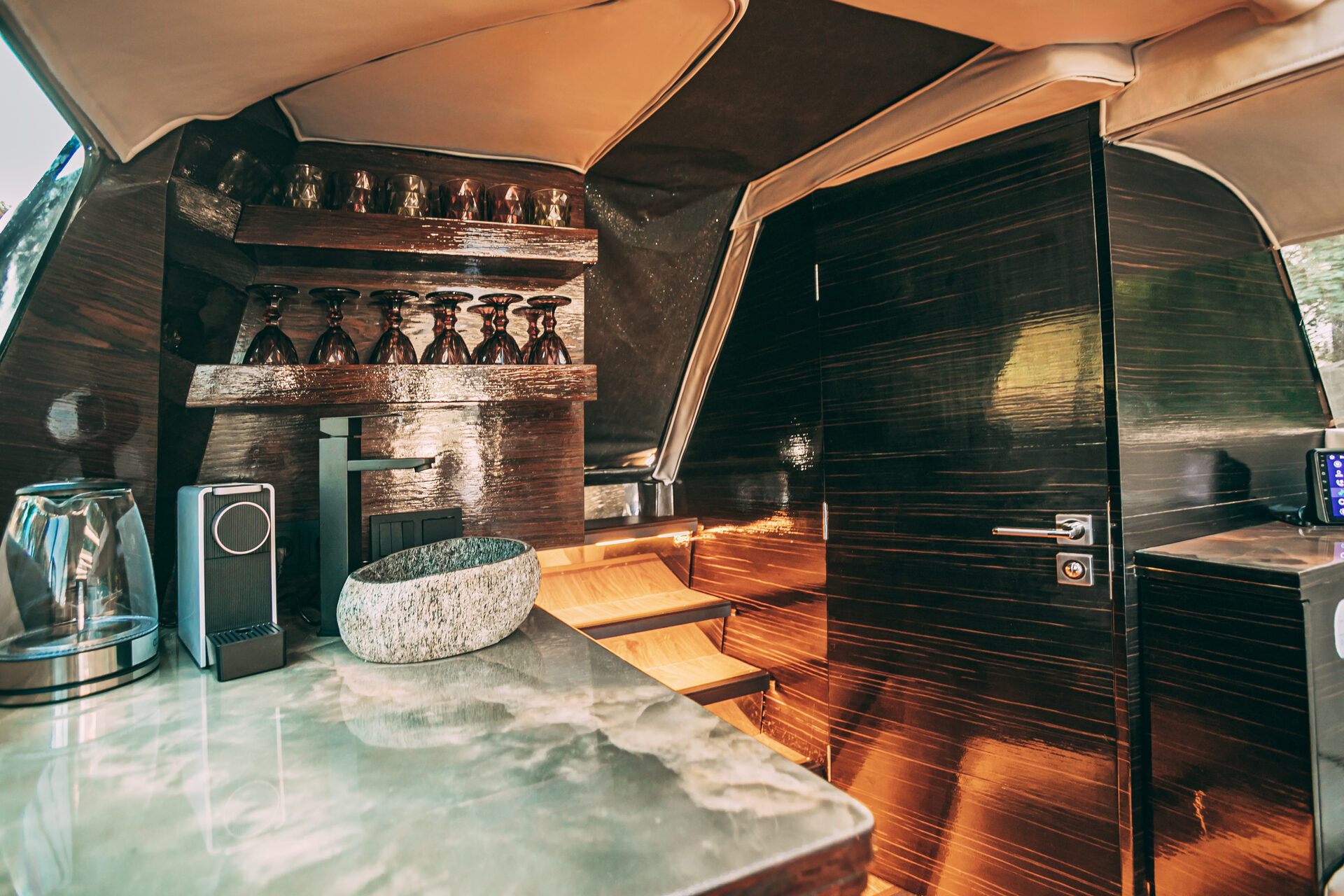 Катер Асгард