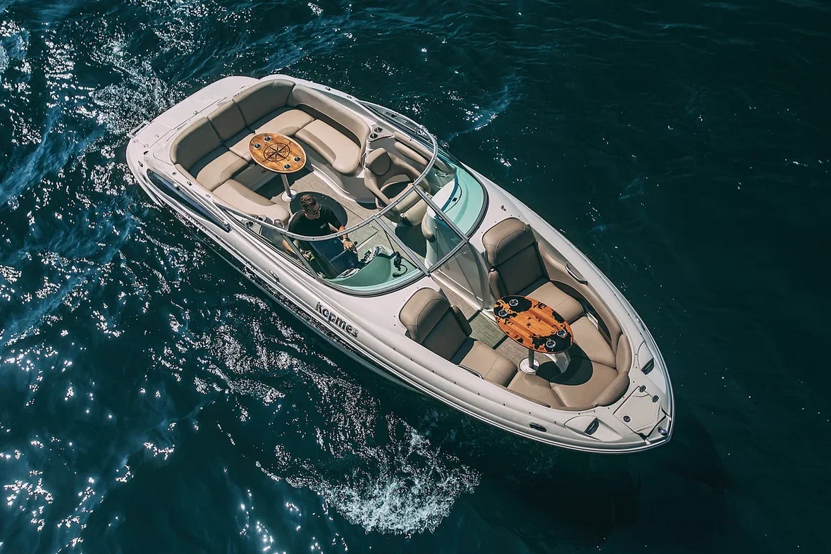 Катер Кортез