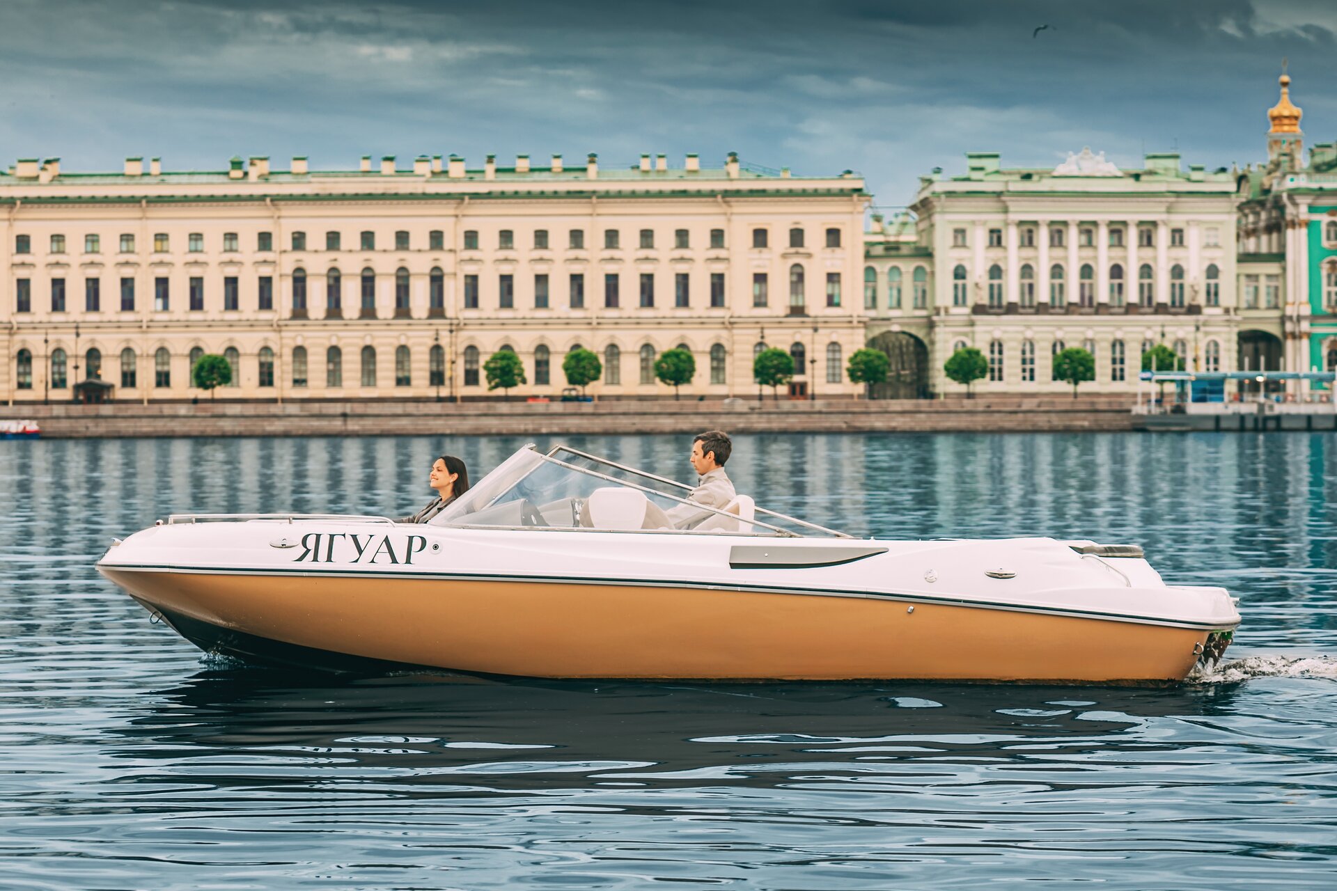 Аренда катера Ягуар (скоростной катер СПб) в СПб