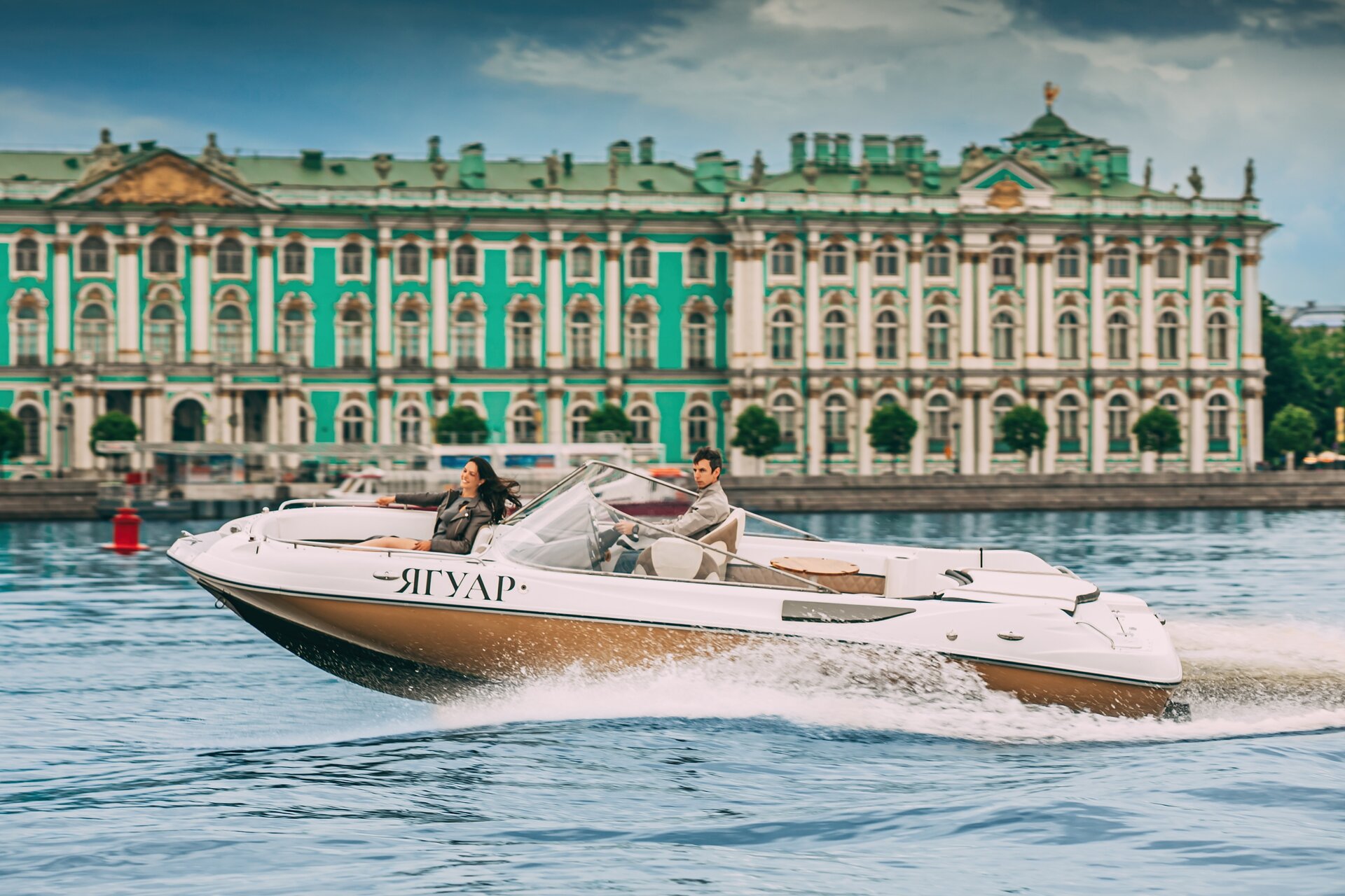 Аренда катера Ягуар (скоростной катер СПб) в СПб
