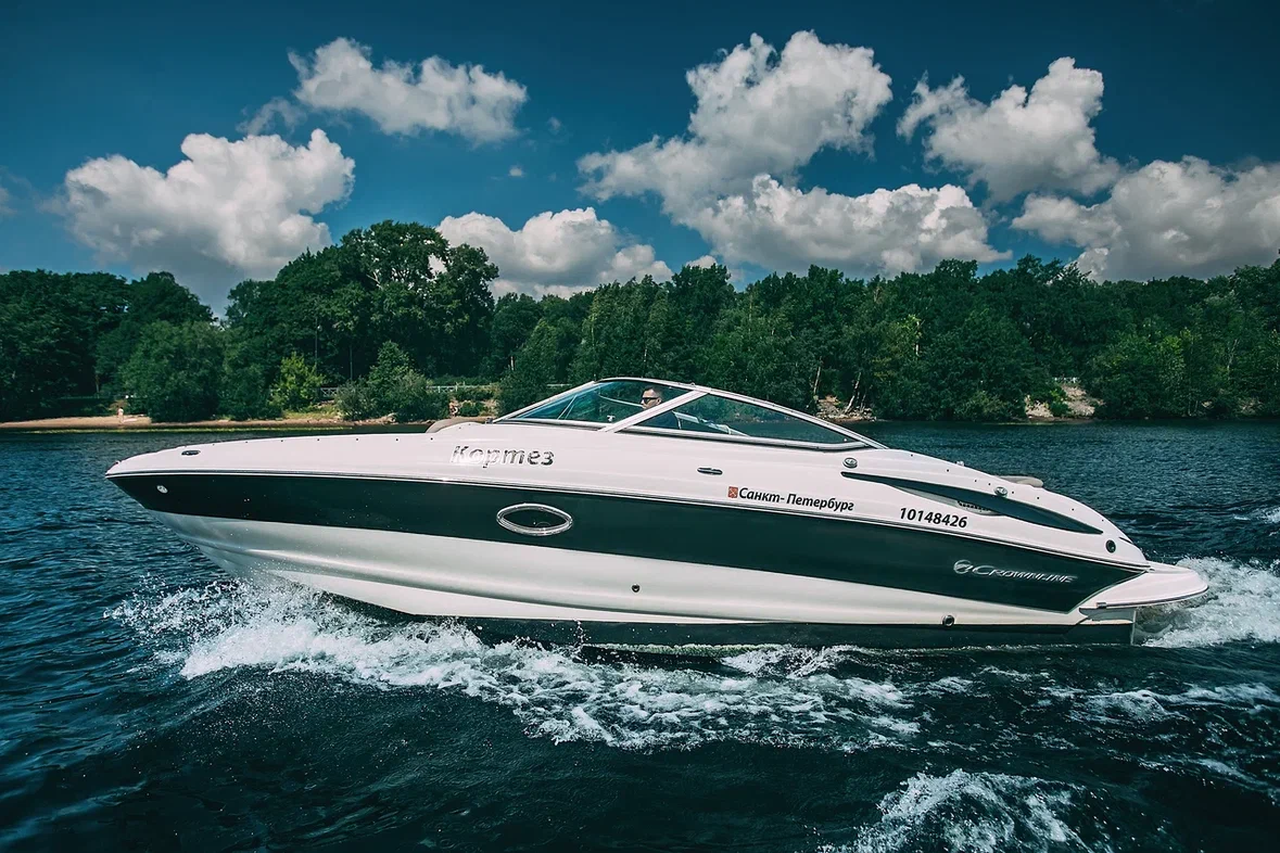 Катер Кортез (комфортный катер до 11 гостей)