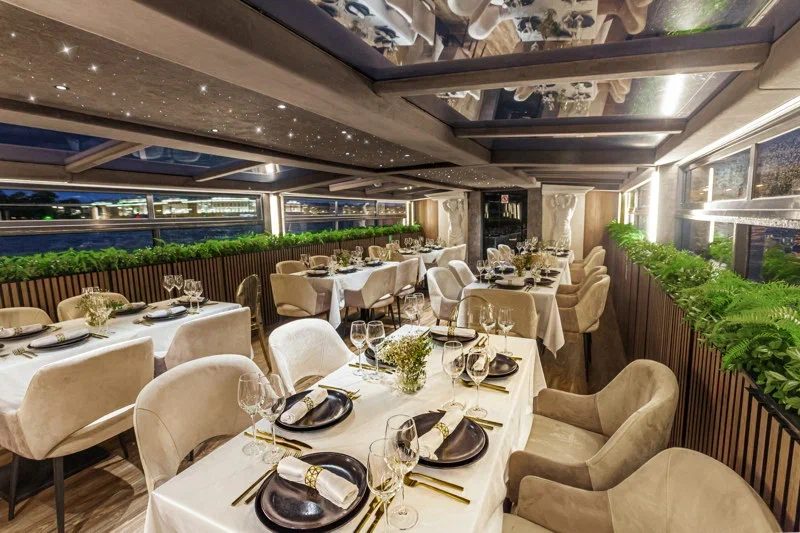 Теплоход История