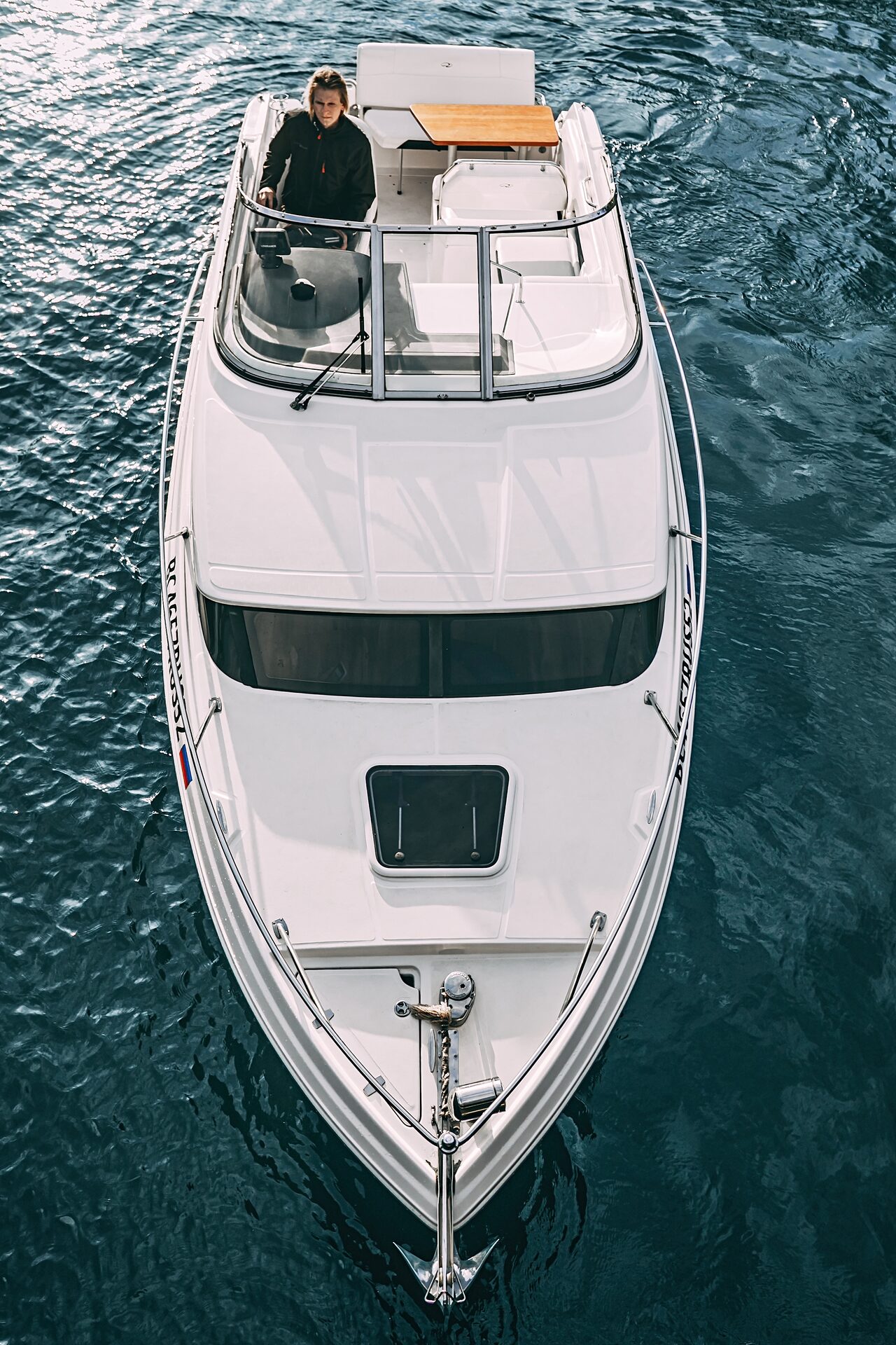 Катер Flash Royal