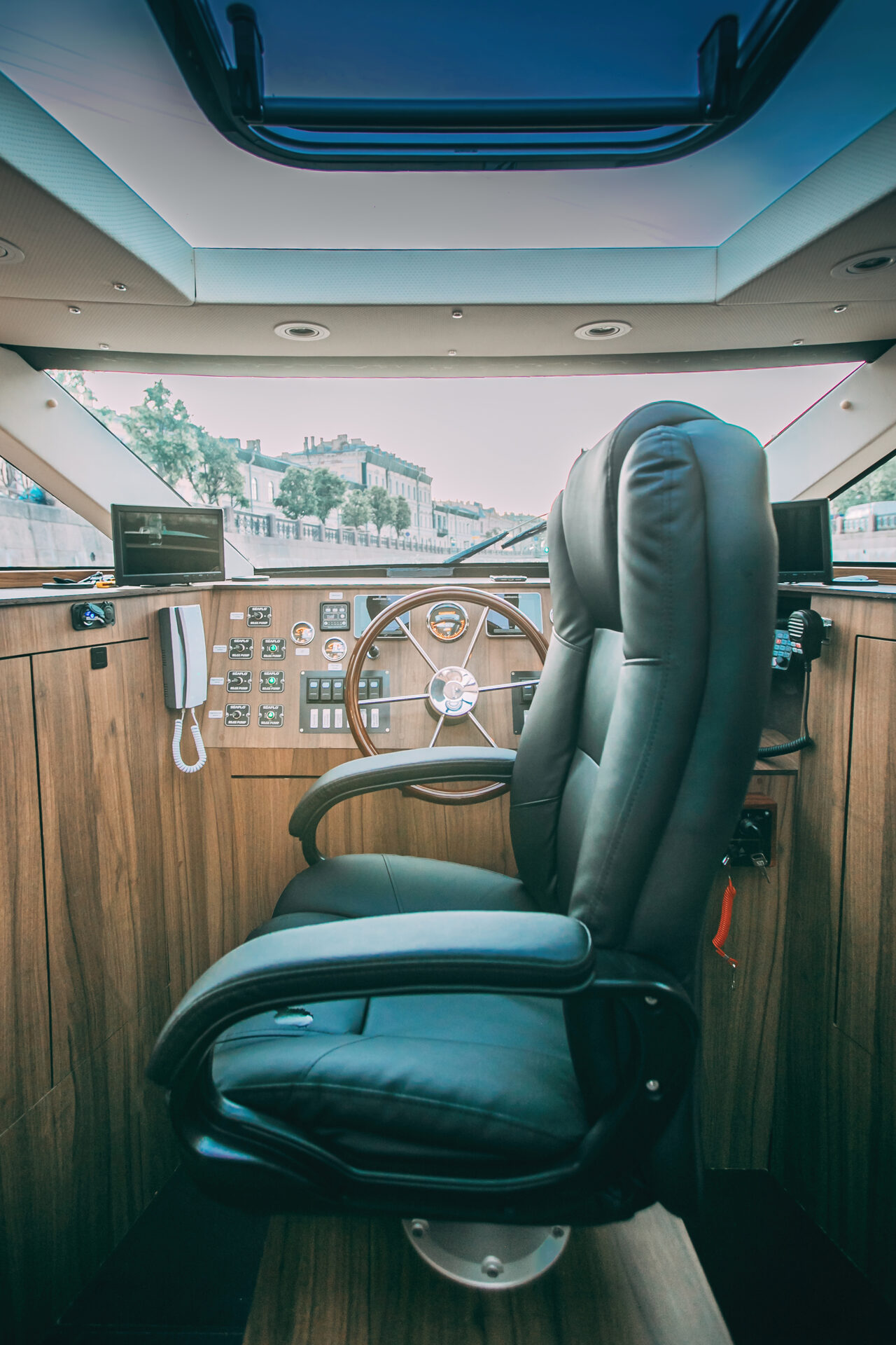 Яхта Ливадия