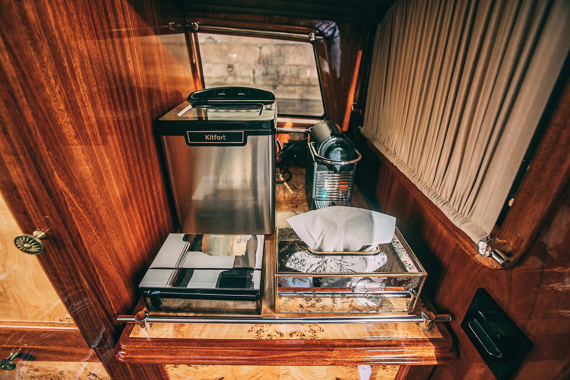 Катер Модена